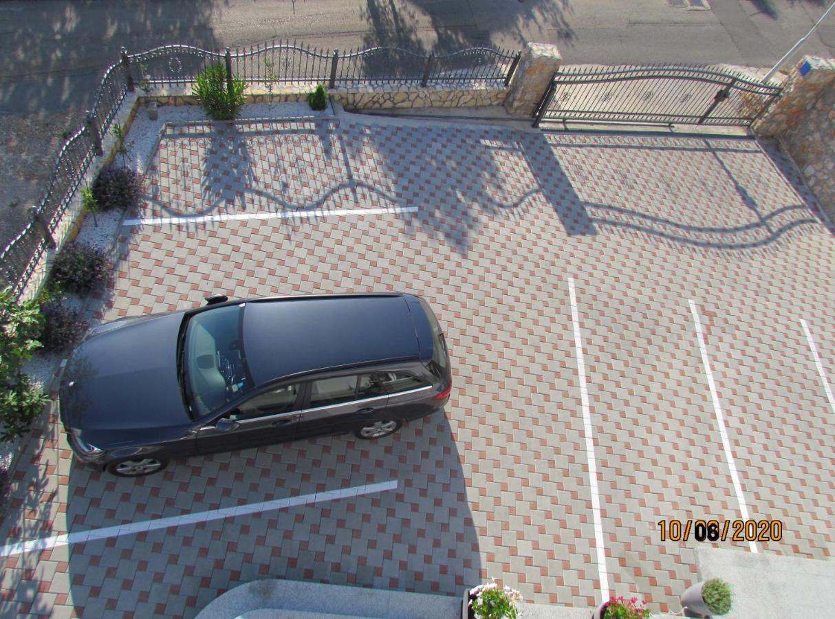 Apartment Delic Crikvenica Exterior photo